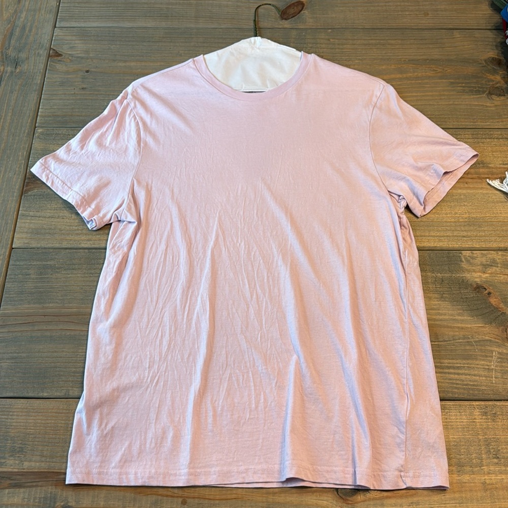 H&M pink shirt